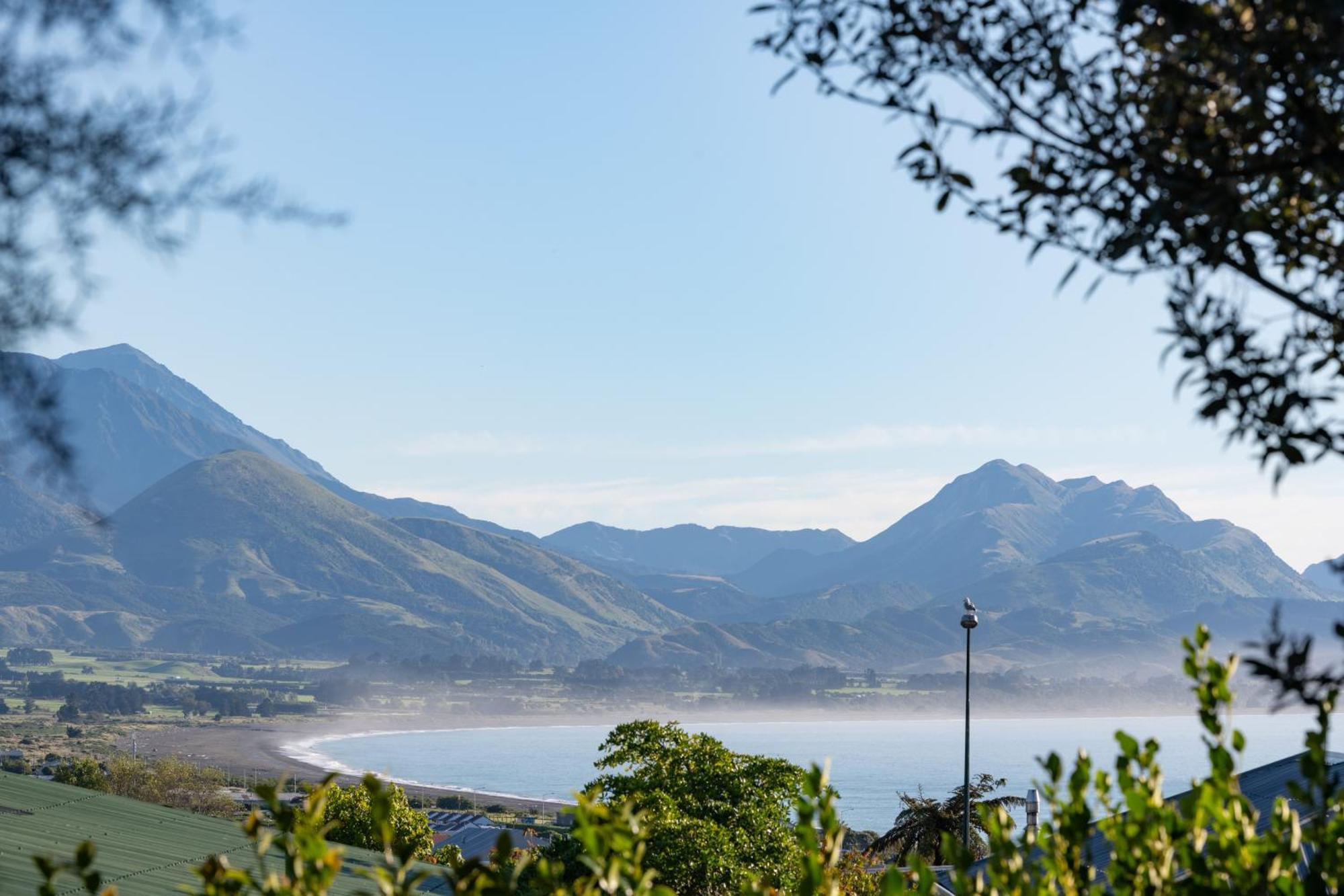 Hidden Hideaway Villa Kaikoura Exterior photo